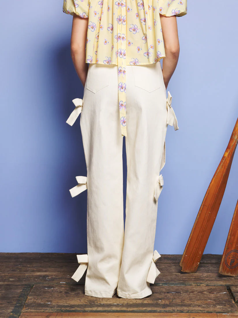 Bay Denim Bow Side Jeans - Image 3