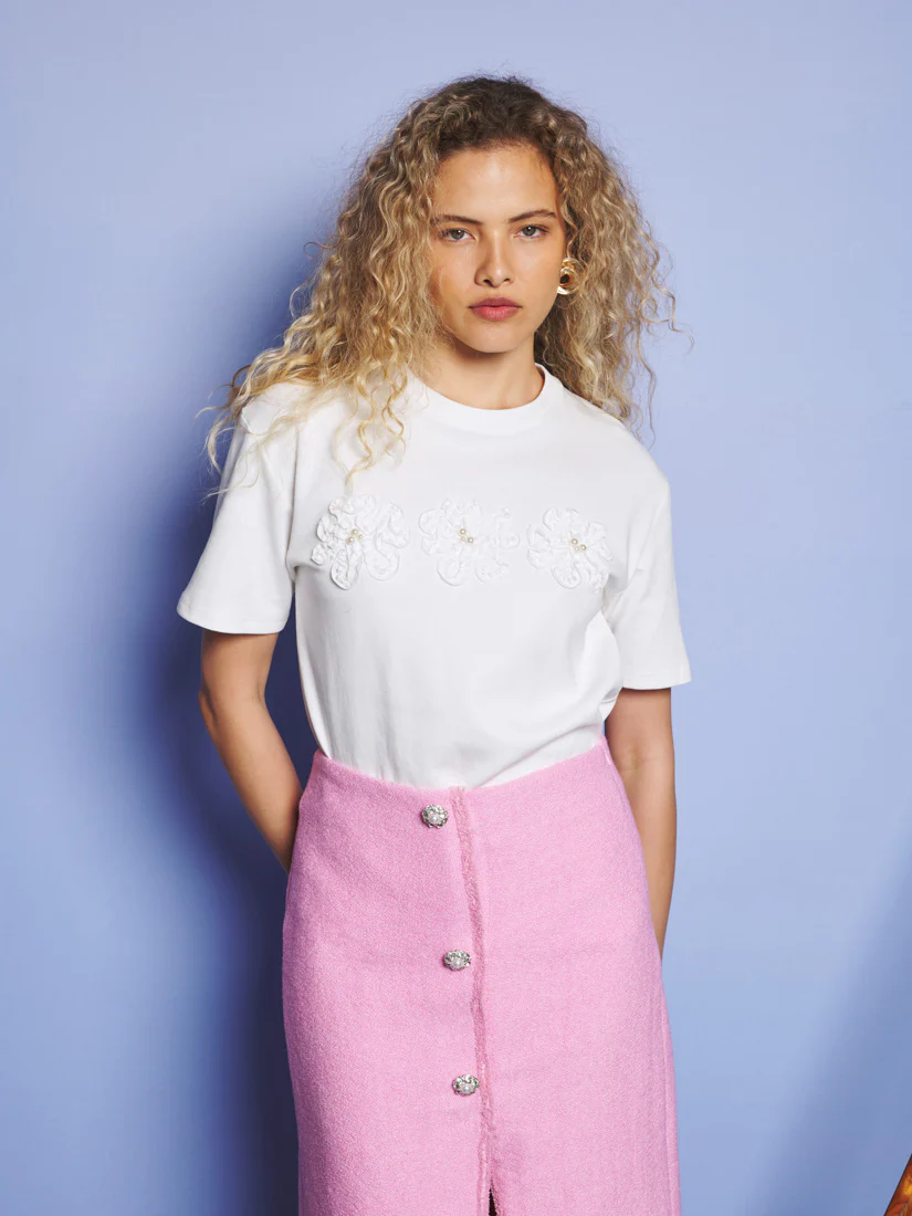 Nell Applique T-shirt - Image 4